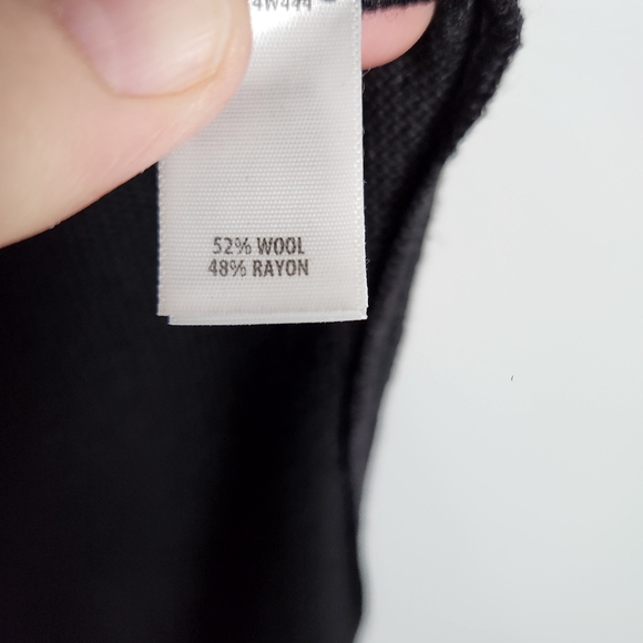 St. John Collection Black/Caviar Knit Cap Sleeve Sheath Dress Size 10 - Picture 12 of 15